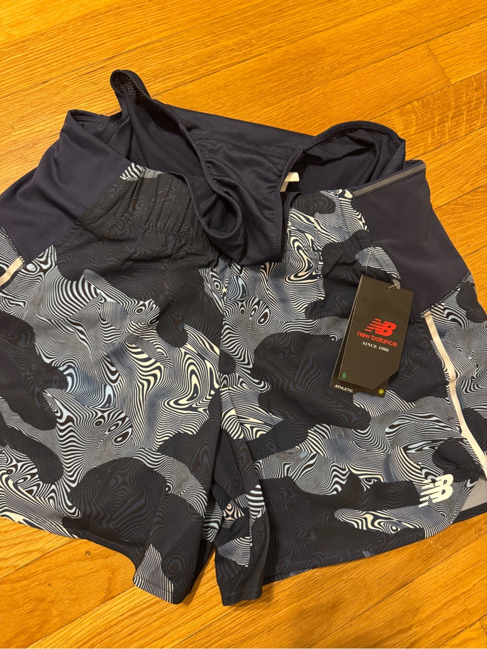 New Balance Women’s Navy and Light Blue Swirl Athletic Shorts - Picture 4 of 5